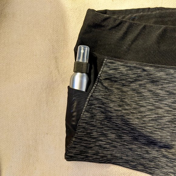 MPG Bike Gym Shorts With 3 Pockets (Black & Grey) - Picture 8 of 13